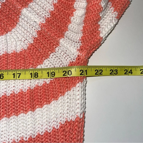 Abercrombie & Fitch White & Peach Striped Chunky Knit Sweater Medium Women’s - Picture 6 of 10